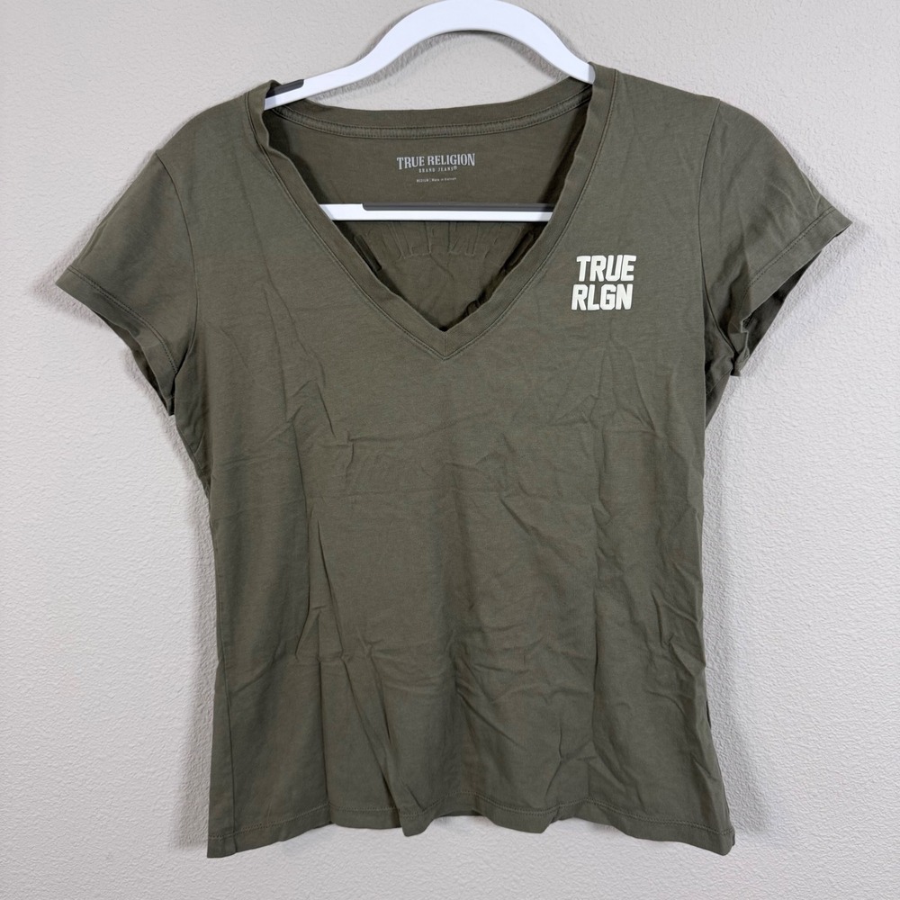 True Religion Y2K Women's V-Neck Horseshoe Graphic Baby Tee Olive Green Medium